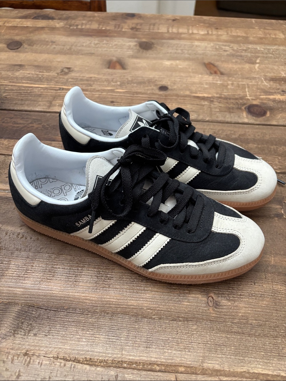 Adidas sambas